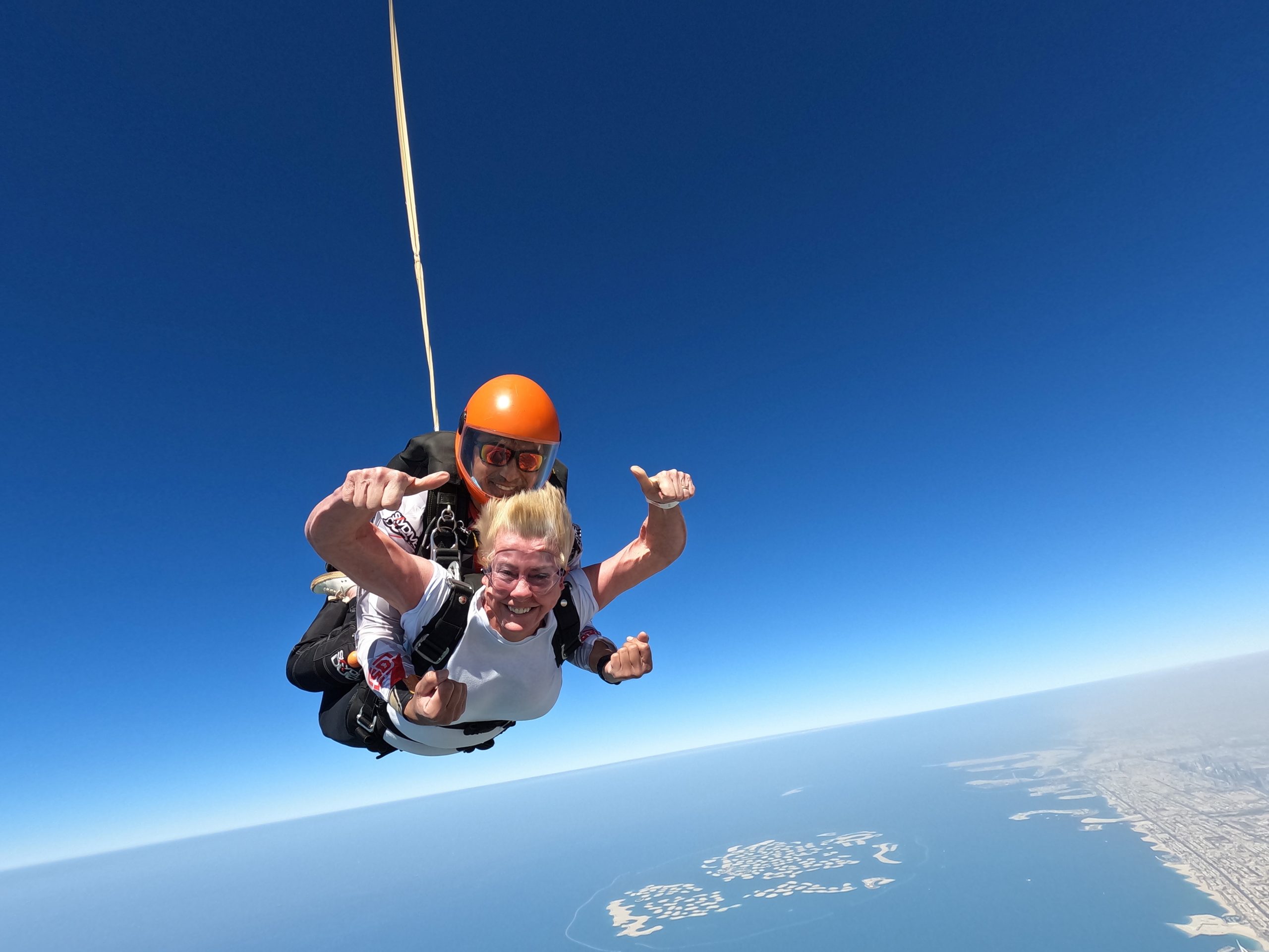 £4000 raised in 14000ft skydive! image
